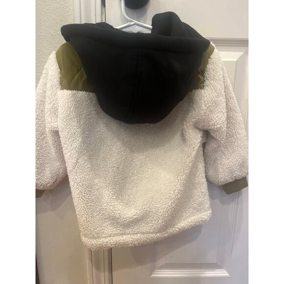NWOT 2-3T Zara Sherpa Jacket - Picture 2 of 3